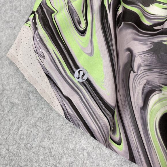 Lululemon Size 4 Paint Glide Warp Multi/Chrome Hotty Hot High Rise Short 4" - Picture 4 of 9